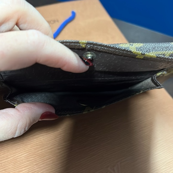 Vintage Louis Vuitton Monogram checkbook size wallet - Picture 15 of 16